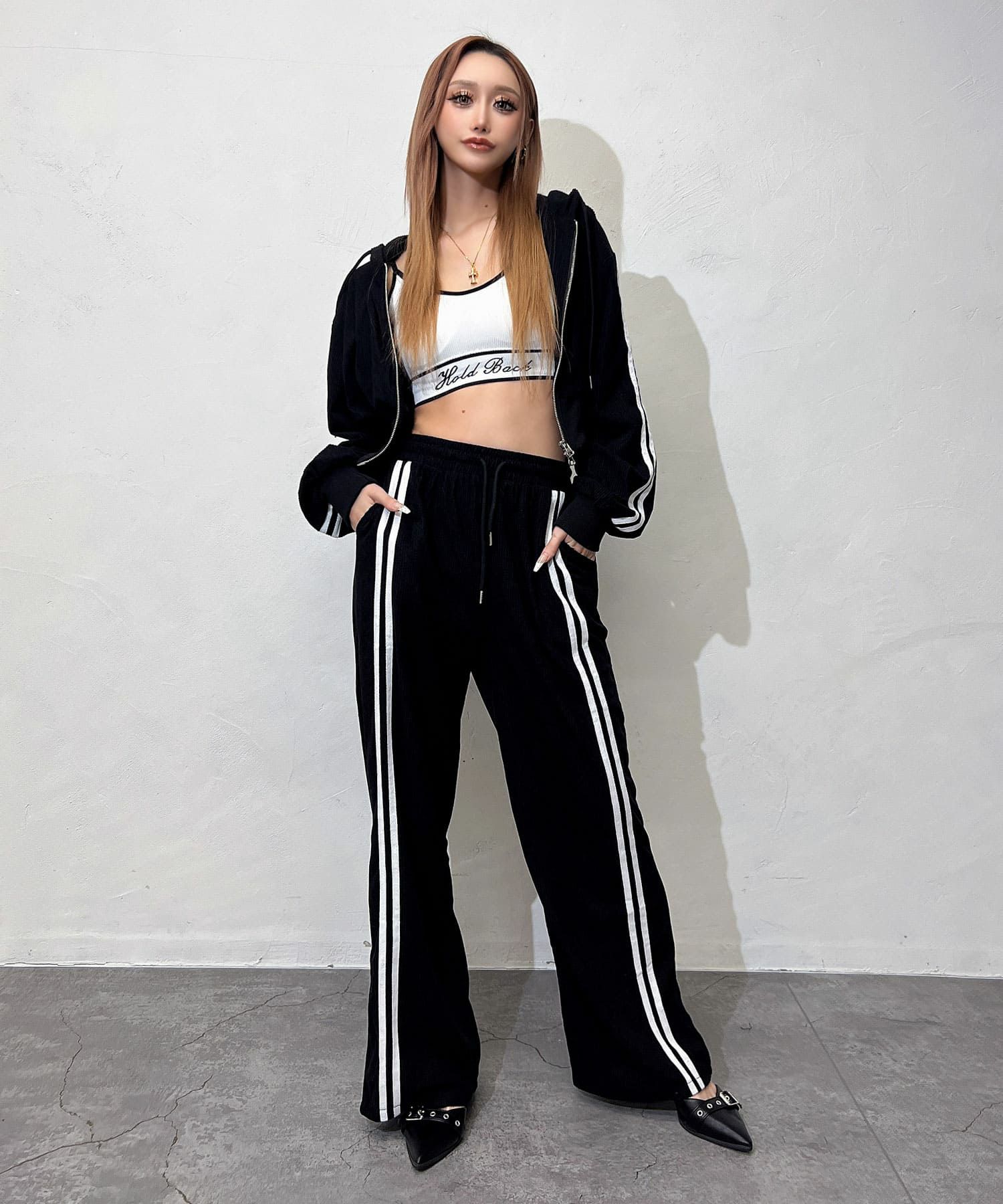 ZIP付きサイドラインセットアップ | レディースギャルファッション通販